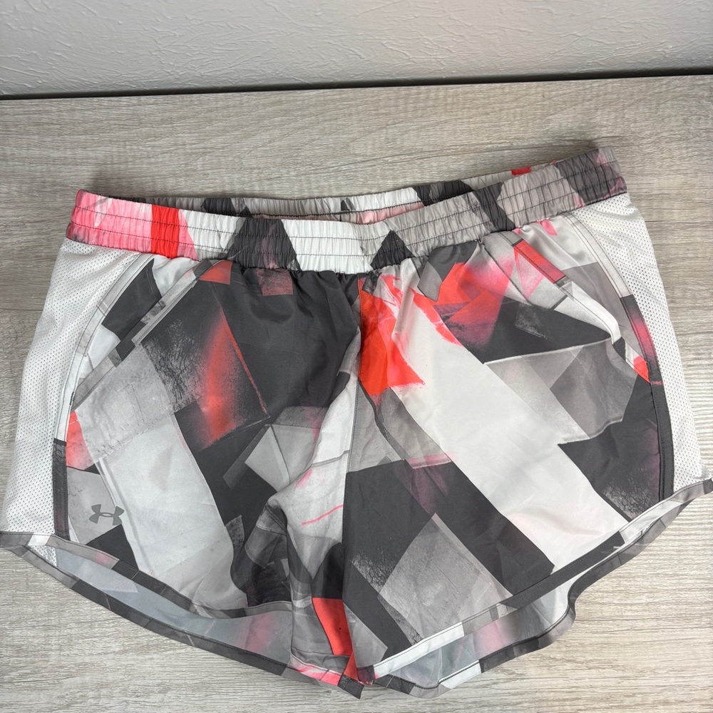 Under Armour Womens HeatGear Loose Running Shorts Sz Lg Lined Drawstring Pockets